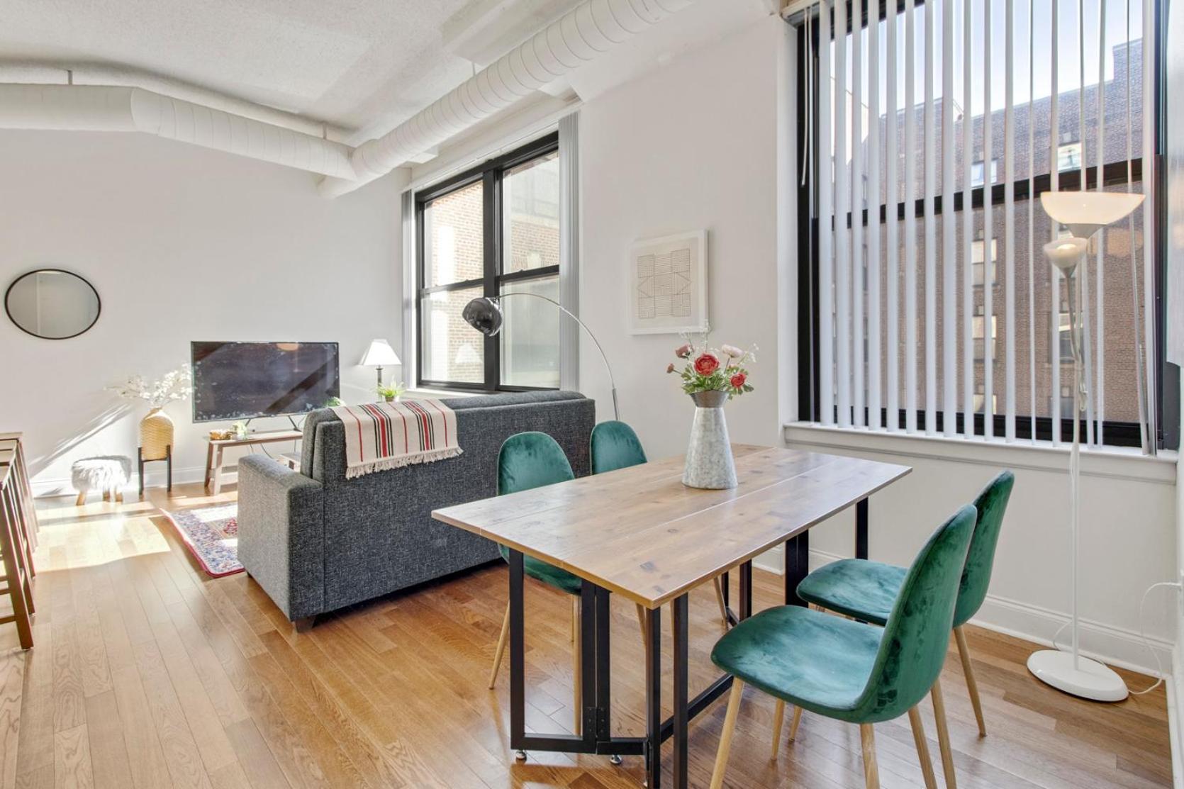 Sleeps 4! 2Br, Gym, Free Parking, Close To Major Attractions Philadelphia Exterior photo