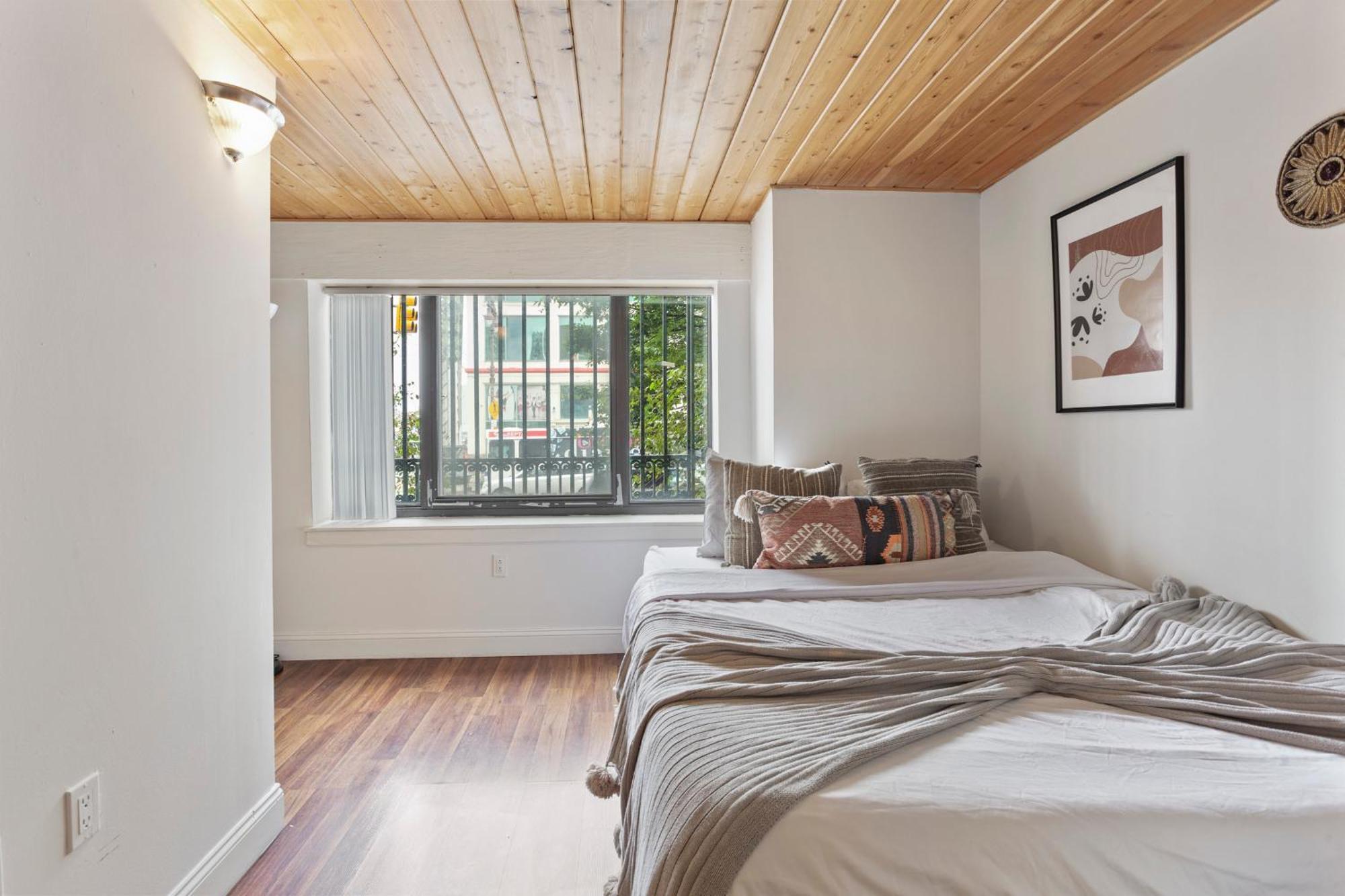 Sleeps 4! 2Br, Gym, Free Parking, Close To Major Attractions Philadelphia Exterior photo
